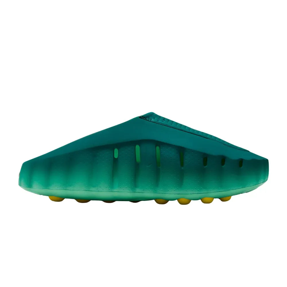 Nike Mind 001