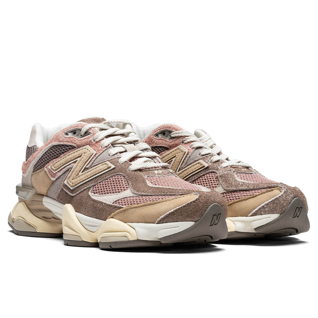 New Balance 9060 - Landslide/Mushroom/Incense
