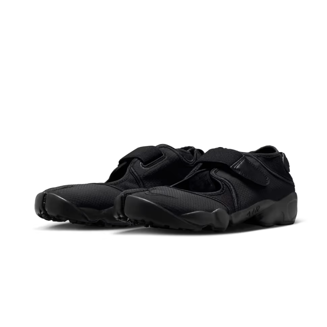 Nike Air Rift Sneakers