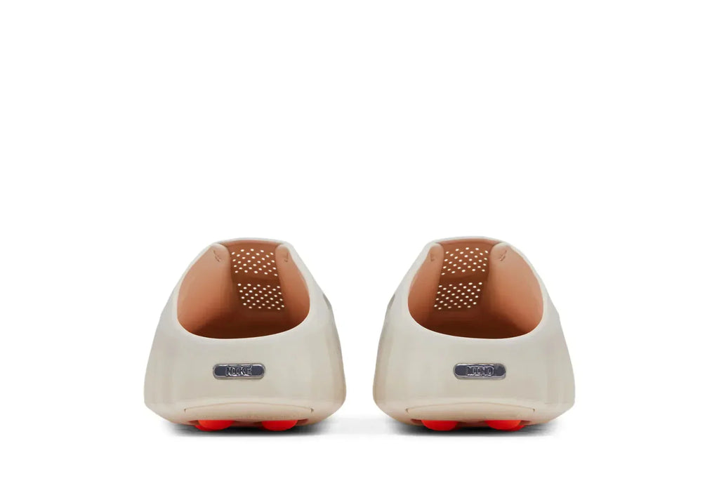 Nike Mind 001