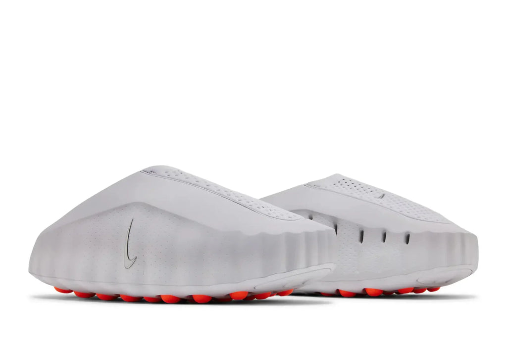 Nike Mind 001